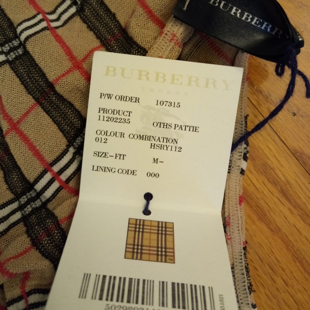 20% off AUTHENTIC Burberry bodysuit - Picture 7 of 8